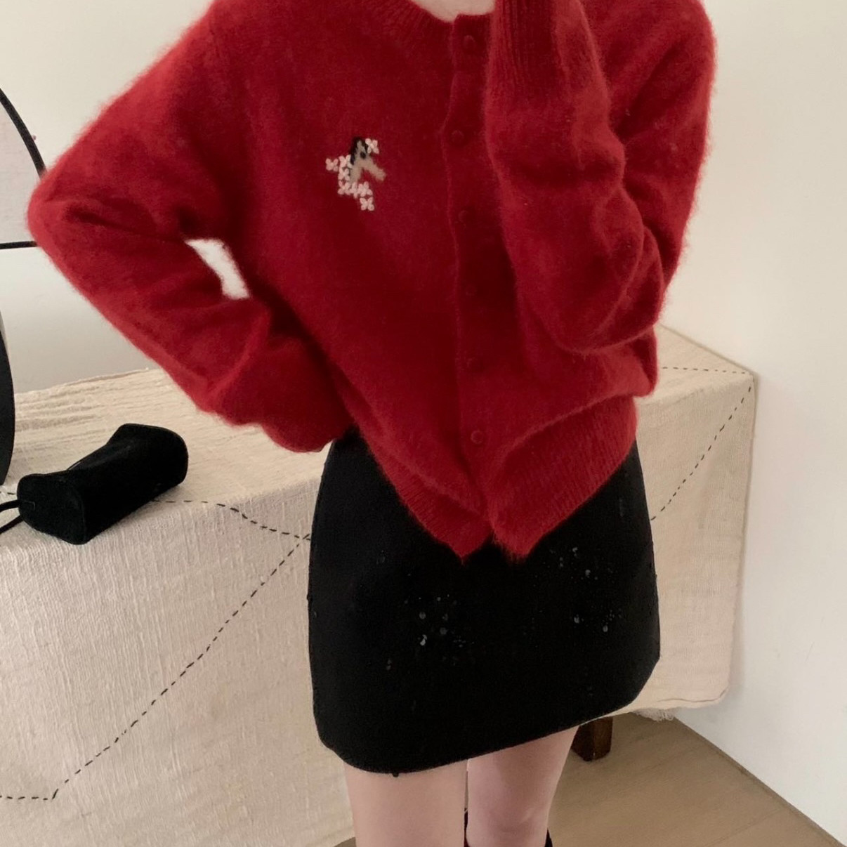 TOMORROW-马到成功云朵拉毛小马绣花包扣开衫保暖毛衣（含100羊毛,女装/女士精品,毛针织衫,淘宝优惠券,粉丝福利购,淘宝优惠卷