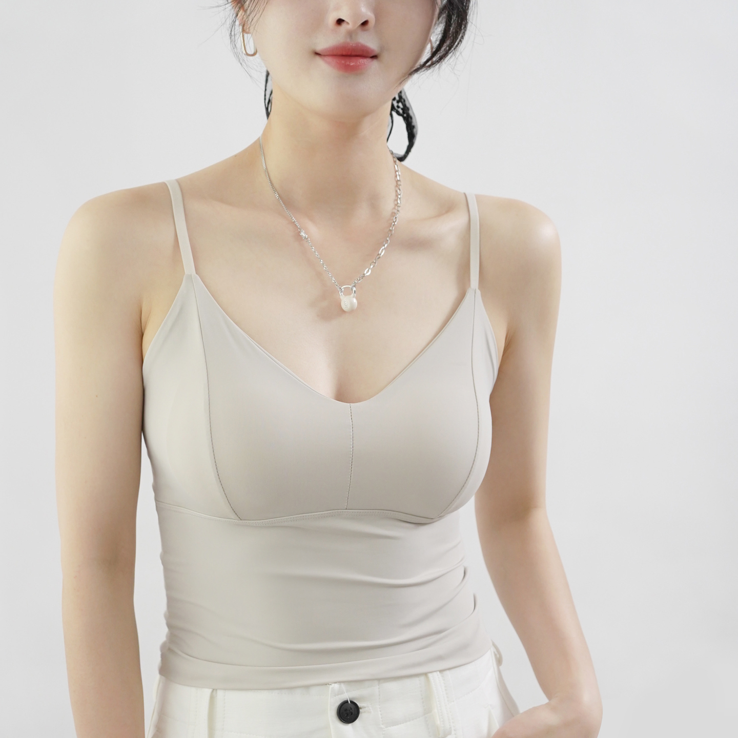 冰丝V领吊带背心女薄款法式带胸垫性感美背抹胸外穿内搭打底上衣