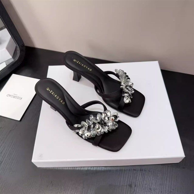 2025夏季新款法式仙女风方头水钻凉鞋女外穿时尚交V叉带高跟凉拖,女鞋,一字拖,淘宝优惠券,粉丝福利购,淘宝优惠卷