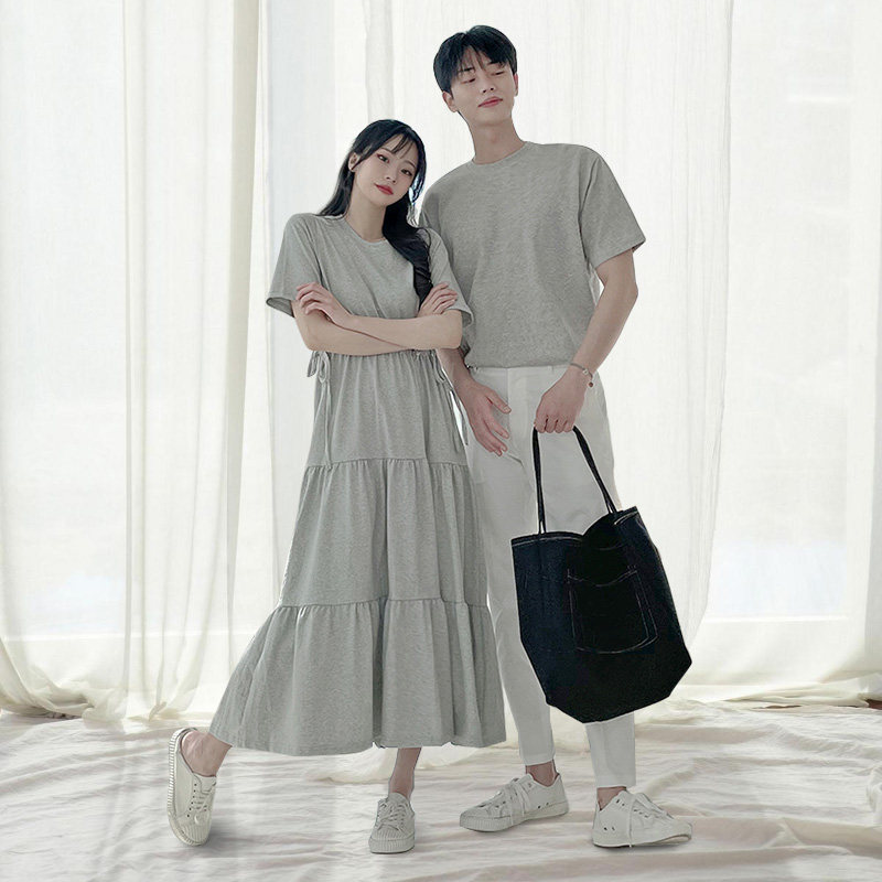情侣装夏季2021夏装新款潮流小众设F计感不一样女你衣我裙套装T恤
