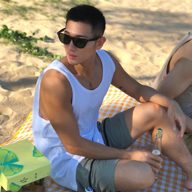 夏季百搭纯色纯棉运动背心白色健身无袖T恤内搭宽松打底.衫男2件