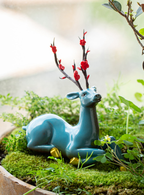 新家居客厅玄关陶瓷梅鹿新房酒柜电视柜装饰工艺品