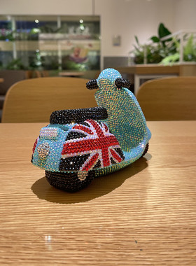 粘钻手工英伦风树脂手绘复古摩车 存钱罐创意家居摆饰