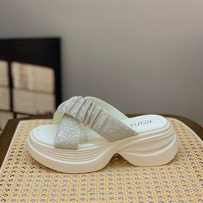 松糕厚底踩屎感外穿拖鞋女2025A夏季新款百搭时尚交叉水钻一字拖,女鞋,一字拖,淘宝优惠券,粉丝福利购,淘宝优惠卷