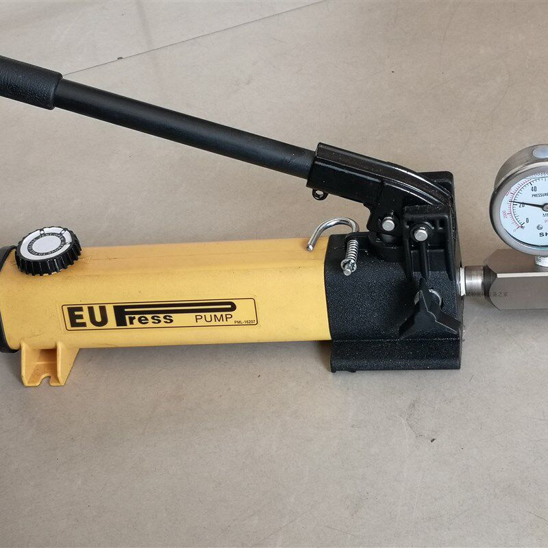 小型轻型手动液压泵 16MPa 25MPa 35MPa 50 MPa 70MPa 高压试压泵