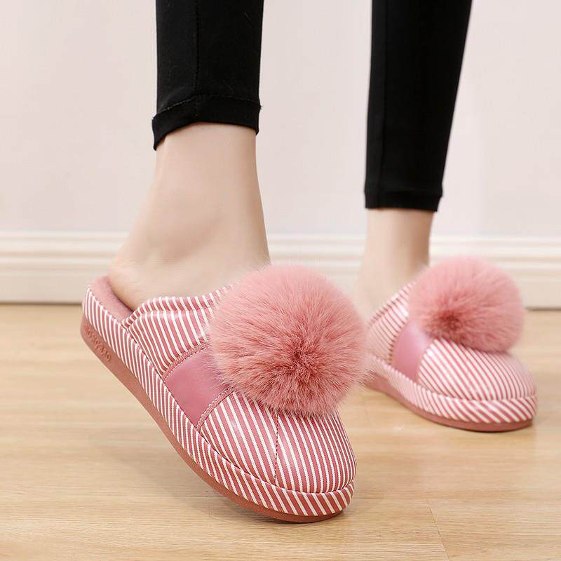 冬季厚底皮面棉拖鞋女居家时尚黑色条纹毛毛球室内韩版防水PU拖鞋
