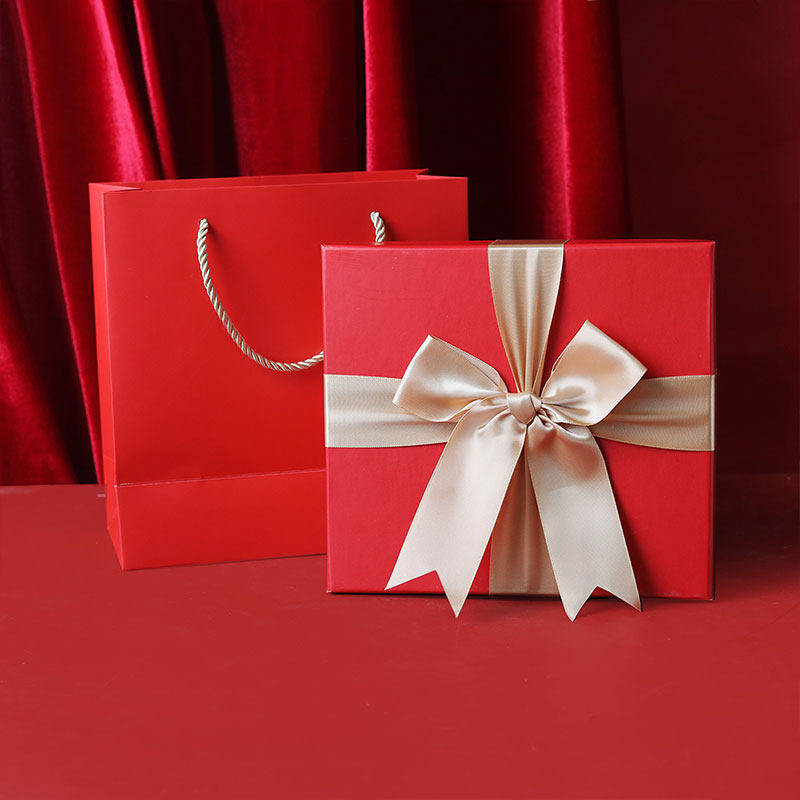 圣诞礼品盒大号简约礼物盒化妆品生日礼盒衣服包装盒伴手礼空盒子,节庆用品/礼品,糖盒/糖盒配件,淘宝优惠券,粉丝福利购,淘宝优惠卷