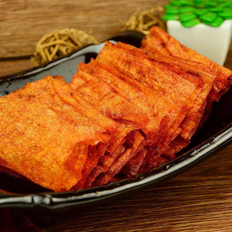 现货豆皮辣片辣条零食钰龙麻辣片湖南特产辣片老式儿时手撕辣片小