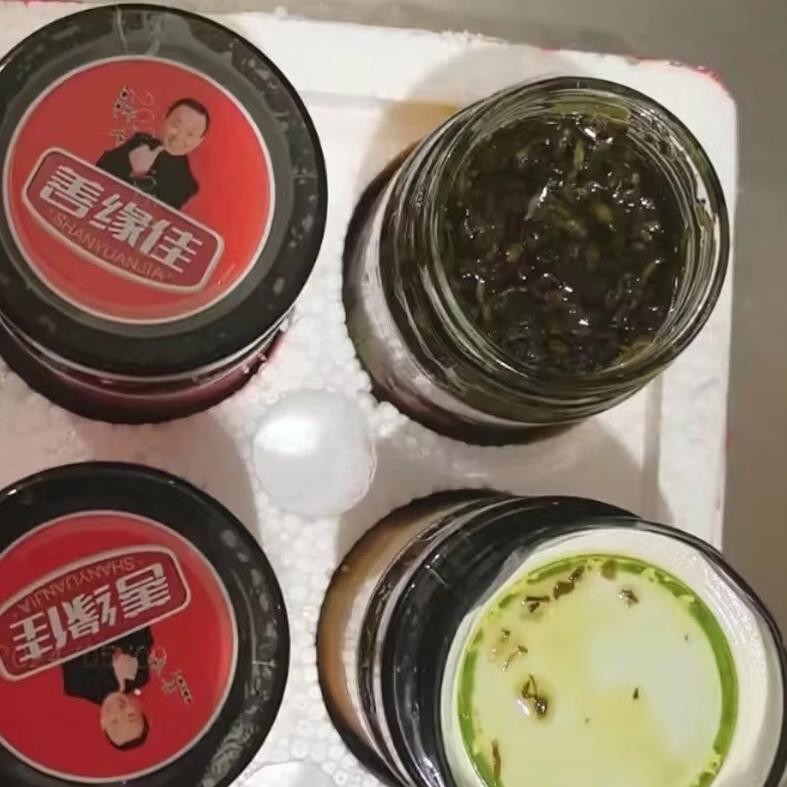 现货正宗沂蒙香椿酱山东特产香辣下饭酱菜瓶装拌饭酱即食速食香椿