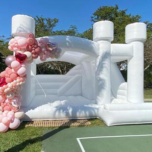 充气婚礼蹦床休闲娱乐自定义拍摄墙组合式儿童淘气堡家庭娱乐滑梯
