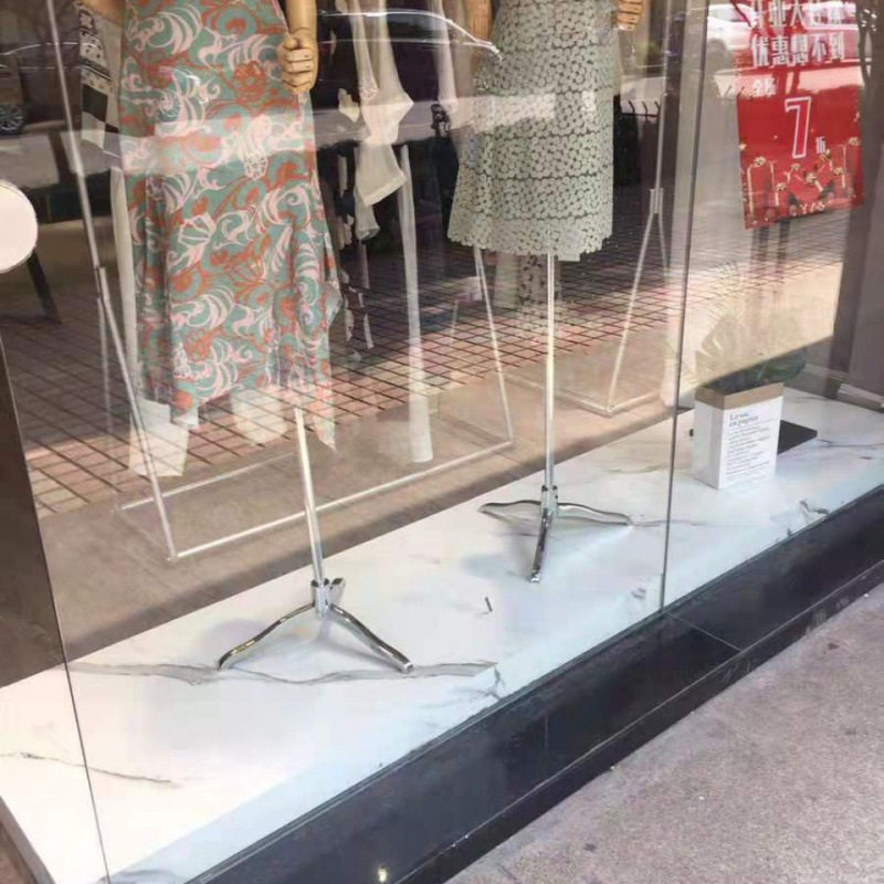 木质服装店橱窗模特底座展示台