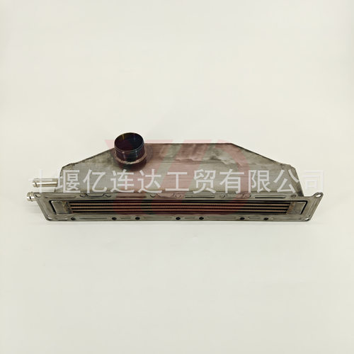 康明斯6CTA8.3中冷器3924731