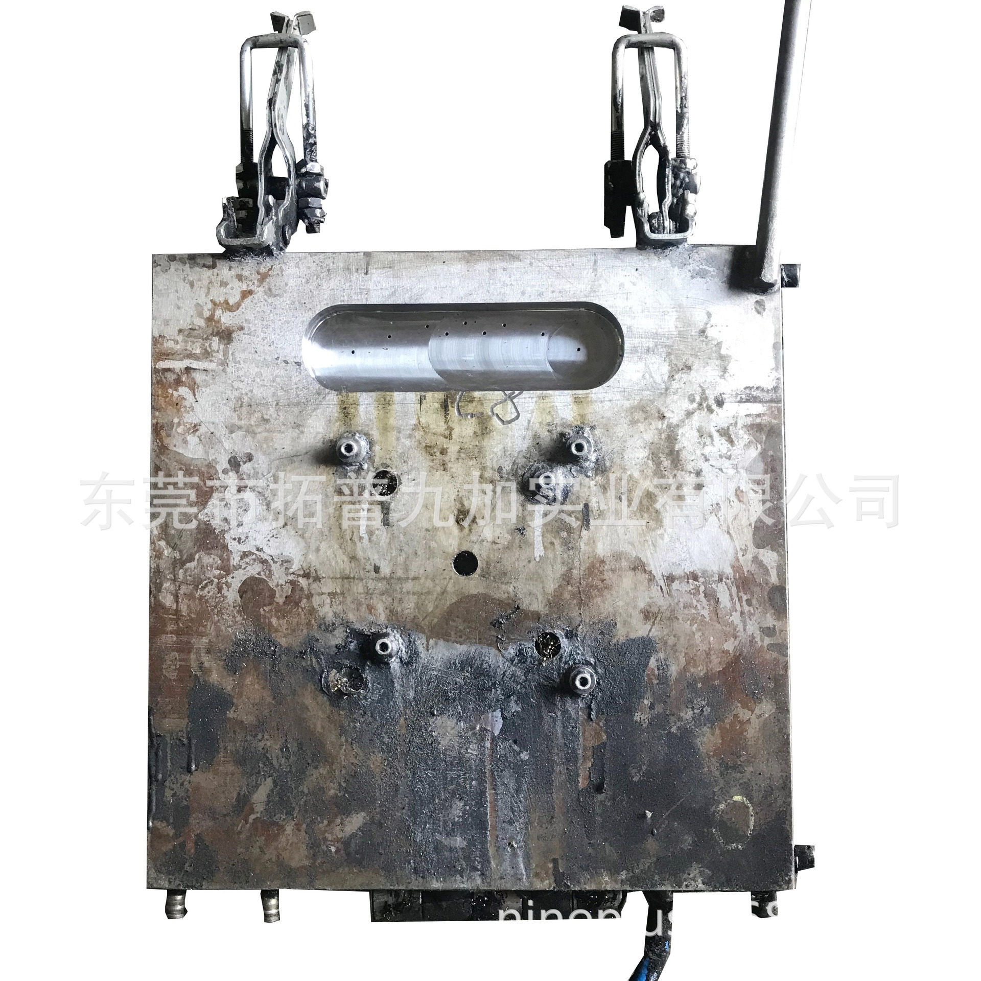 厂家订制带铁件塑胶镶件PU发泡模具东莞CNC模具加工