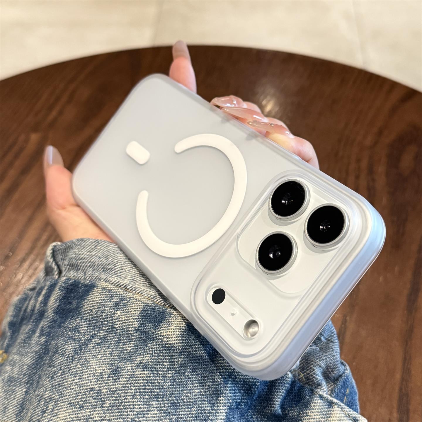 适用苹果17proma手机壳ihn