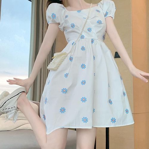 法式初恋感收腰超仙长裙气质女神范时尚甜美温柔穿搭碎花连衣裙子