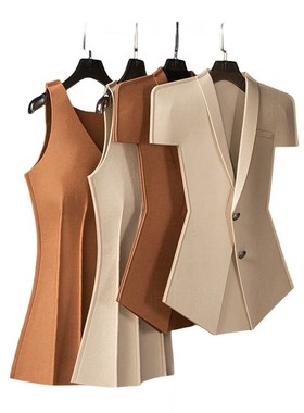 衣帽间摆件全屋定制展厅衣柜装饰品组合样板间轻奢软装毛毡道衣服