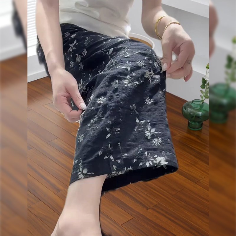 复古碎花休闲阔腿裤女2025夏季薄款大码胖mm宽松显瘦九分奶奶裤