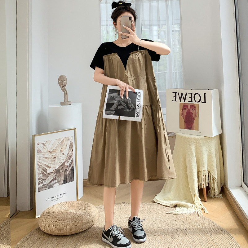 孕妇夏装连衣裙夏季网红套装2021新款款网红假两件背带裙夏天裙子