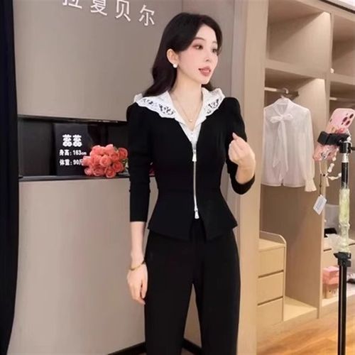 洋气休闲运动套装女春季新款蕾丝拼接设计连帽上衣百搭裤子两件套