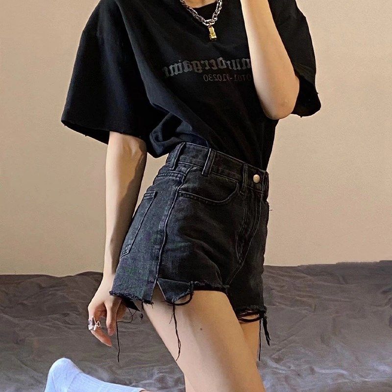 300斤特大码女装黑色破洞牛仔短裤女胖mm夏季薄款遮肉显瘦A字裤子