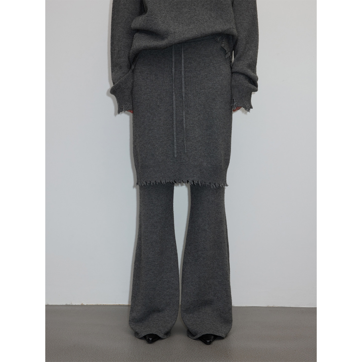 UN MUTE25FW 100牦牛绒破坏边设计假两件抽绳腰针织微喇长裤