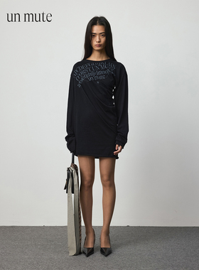 UN MUTE25 桑蚕丝绵羊毛混纺字母印花堆褶收腰设计中长款长袖Tee