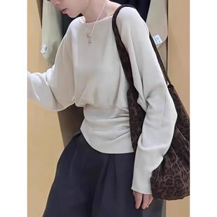 胖MM一字领露肩显瘦长袖 大码 上衣 女秋2025新款 褶皱收腰斜肩针织衫