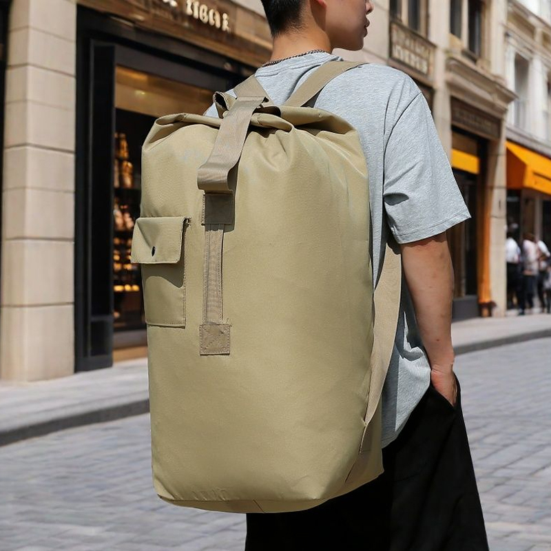 双肩包男款超大容量旅行背包户外登山轻便徒步出差衣服收纳行李包