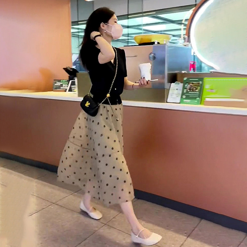 半身裙两件套装气质穿搭波点裙子质感高级感小个子连衣裙女夏新款