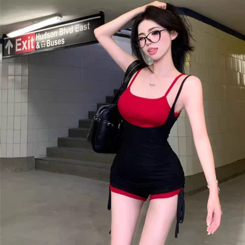 连体泳衣女士高级感o温泉2025新款保守平角学生游泳馆游泳衣