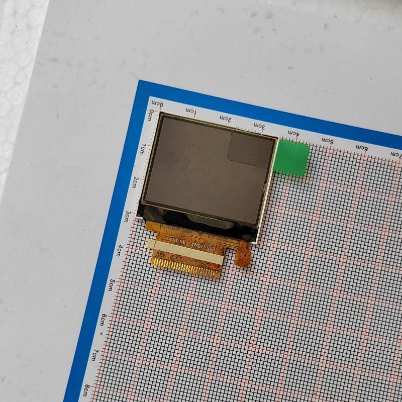 全新1.4寸显示屏 彩屏 半反半透液晶屏 C51显示屏DIY液晶屏无资料