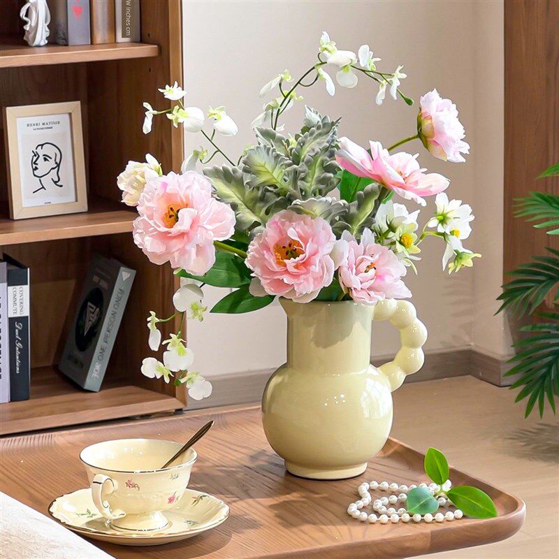 采购产品捧花,高端人造花,假花安排,客厅桌子装饰,花卉安排,高Z端