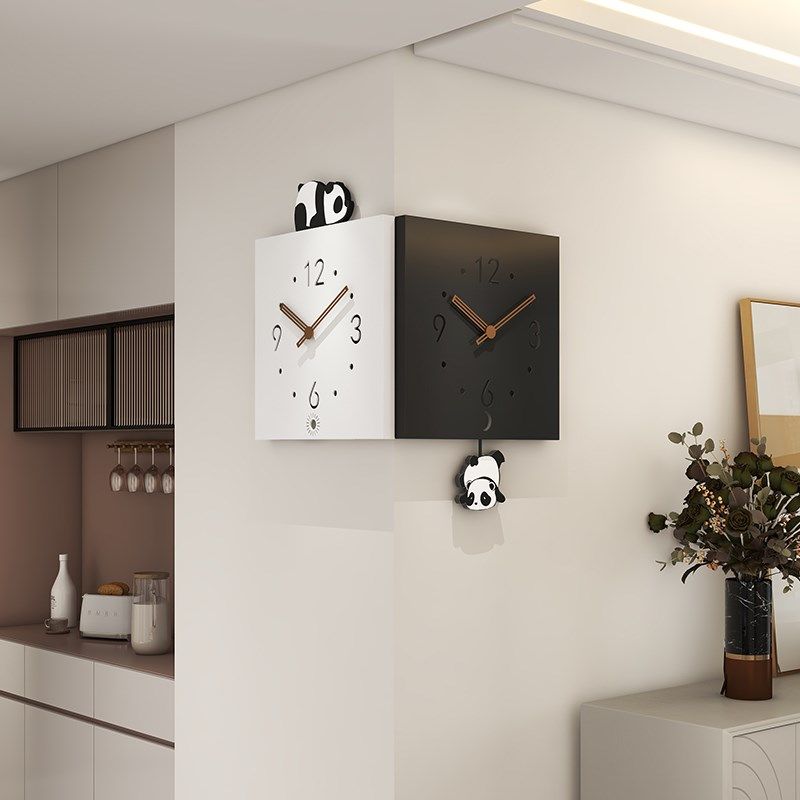 新款钟表挂墙现代时钟壁灯熊猫面转角挂钟客厅家用,家居饰品,挂钟,淘宝优惠券,粉丝福利购,淘宝优惠卷