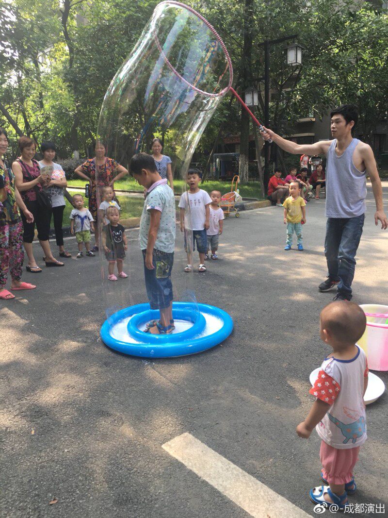 泡泡秀充气盆道具新款摄影表演大号工具儿童吹棒