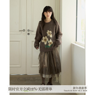 aww 本期最爱·厚实绒感高密度小花毛衣日系复古宽松可爱针织衫