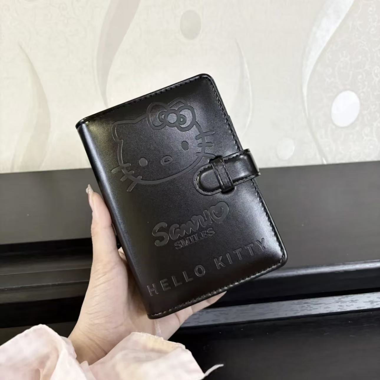 中古kitty猫黑色皮质a7活页本