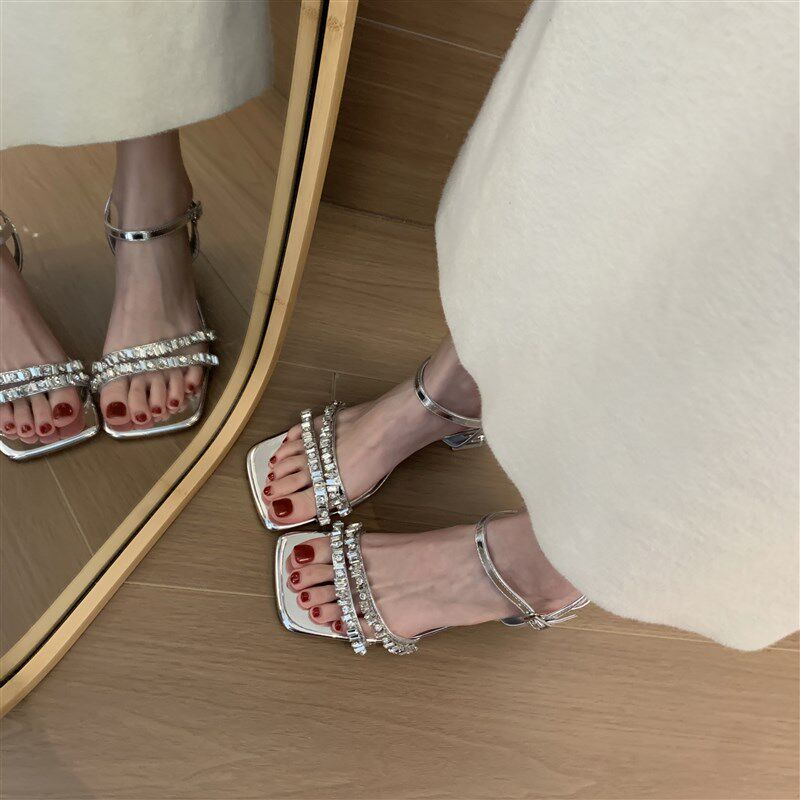 特大码高跟凉鞋夏天一字带中跟加肥胖脚高跟鞋黑R色脚宽脚背高女