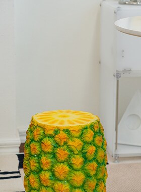 王家居创意可爱礼物坐墩矮凳甜y筒冰淇淋凳子换鞋凳甜甜圈菠萝矮