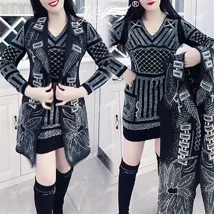 轻熟风黑色烫钻钉珠炸街连衣裙马甲套装女2025新款闪亮重工两件套