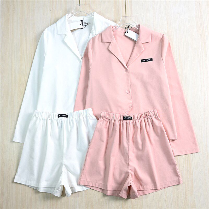 思琪女装 255/15 春夏季棉麻混纺贴布字母薄西服短裤套装