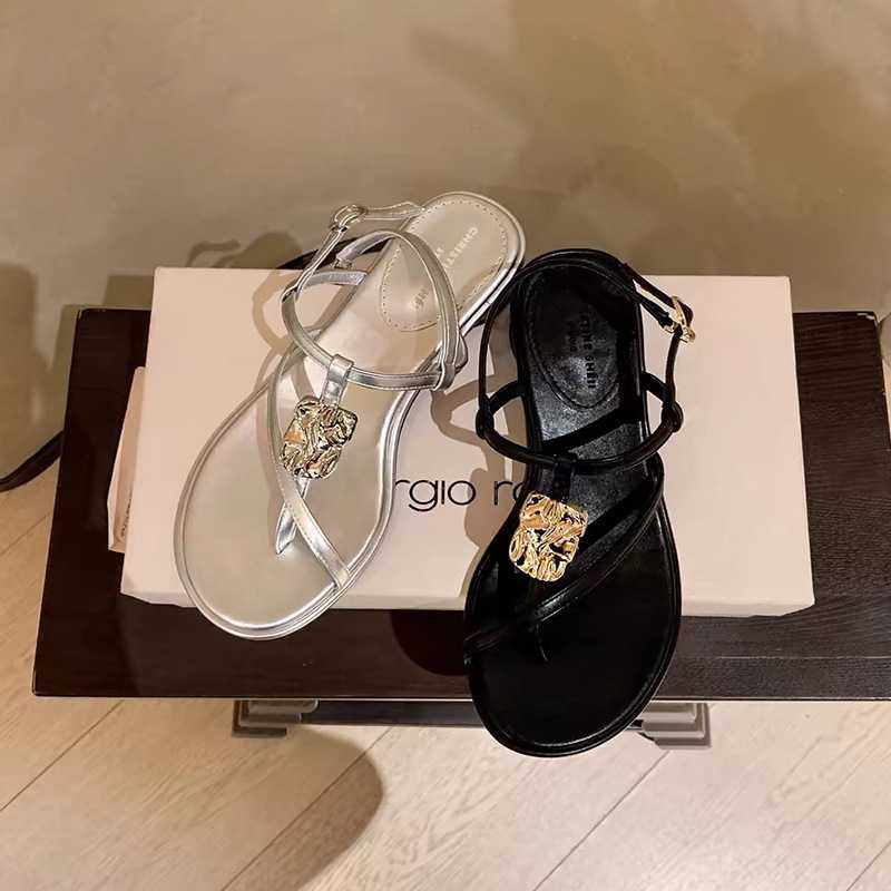 【sheii苏茵茵】绝美款~法式复古金属扣交叉带粗跟凉鞋女夏高跟鞋