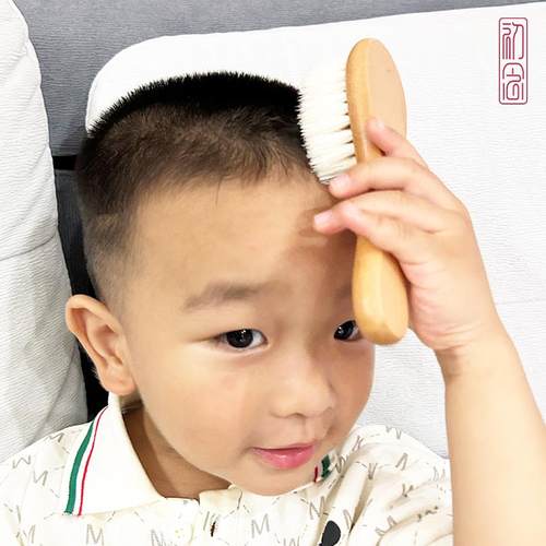 2025新款初念婴儿梳子羊毛纯手工宝宝去头垢刷按摩新生儿童洗澡洗