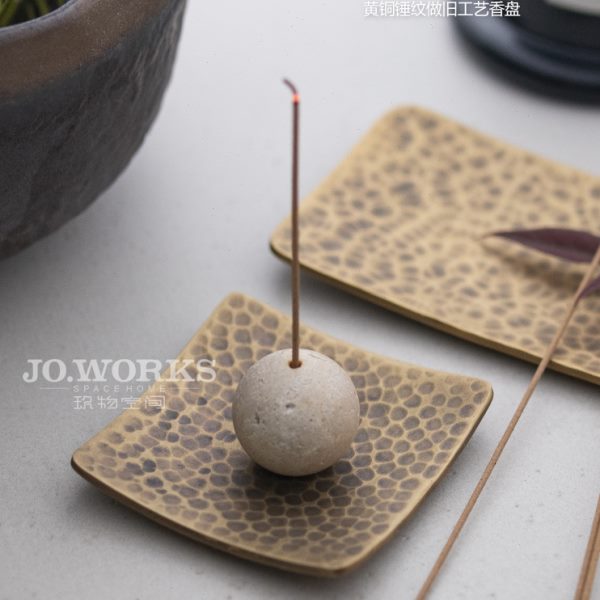 创意线香盘中古风茶室插香座洞石黄铜锤纹做旧香薰盘鹅梨老山香炉