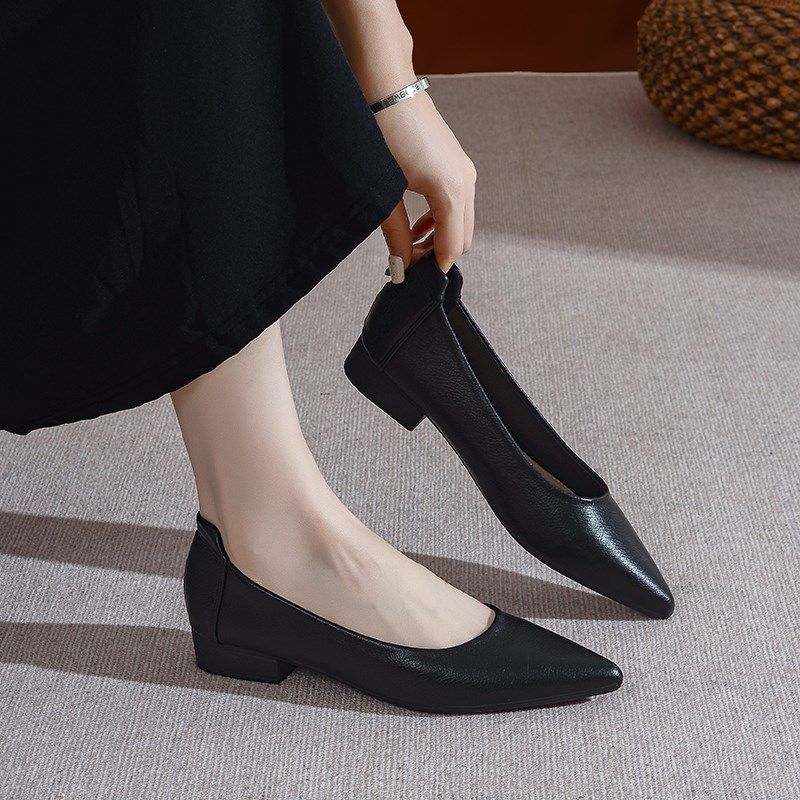 平底浅口单鞋真皮工作鞋女黑色舒适软皮软底工装面试上班职业女鞋