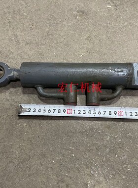 雷沃M250l-E拖拉机转向油缸液压转向油缸