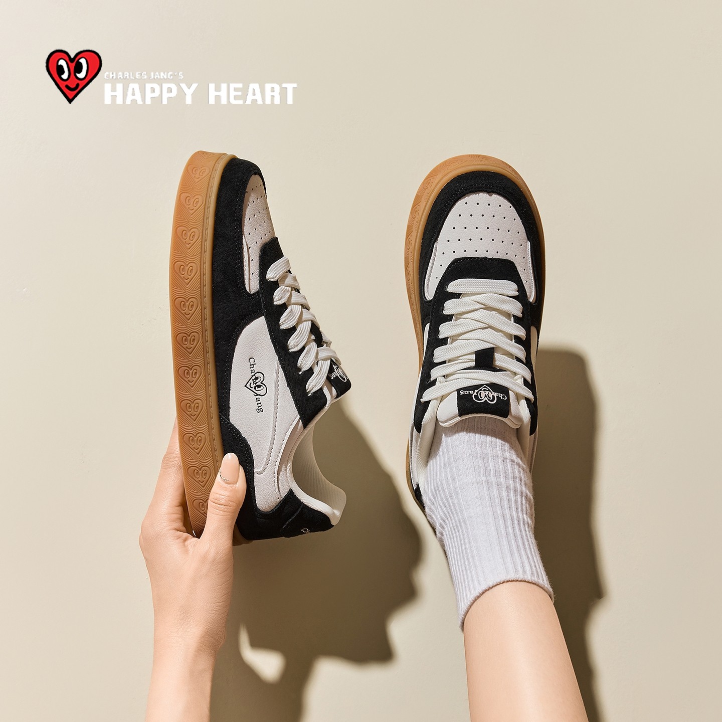 查尔斯桃心黑色板鞋女2026春季新款百搭休闲女鞋厚底拼色运动鞋子,女鞋,休闲板鞋,淘宝优惠券,粉丝福利购,淘宝优惠卷