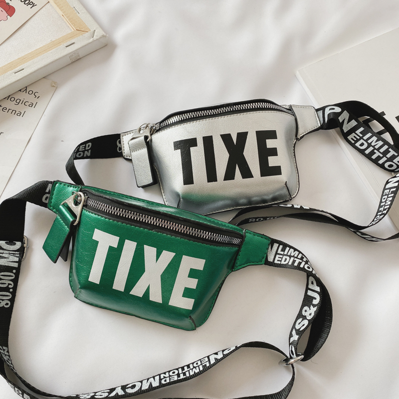 轻便减压儿童包男童亮皮腰包新款潮韩版个性单肩包春夏百搭斜挎包