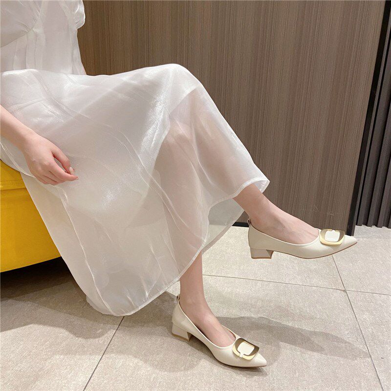 2023夏软底单鞋3cm低跟软皮粗跟正装职M业尖头平底黑色工作高跟鞋