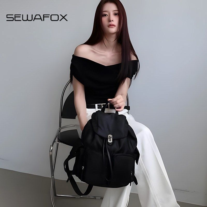 双肩包女上班通勤新款户外旅游旅行轻便简约大学生上课书包小背包