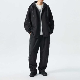 超宽松大码冲锋衣两件套胖男款连帽夹克外套工装长裤运动装秋套装